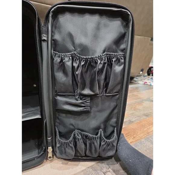 OGIO Locker Bag Black Super Sport Gym Portable Travel Used NO Bottles - Picture 10 of 12